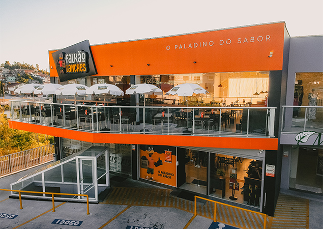 Falkão Lanches inaugura segunda unidade com novo conceito em Caxias do Sul
