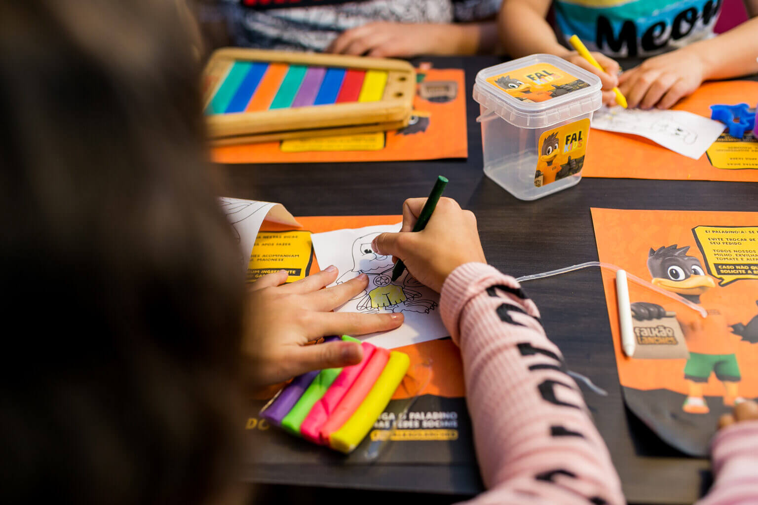 Falkão Lanches - direitos de imagem